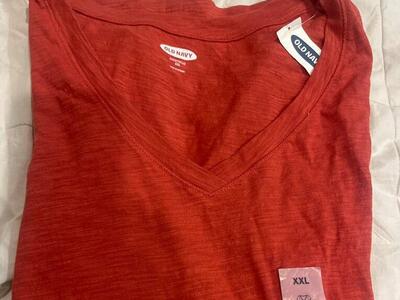 Womens SS Tee Vneck Size XXL