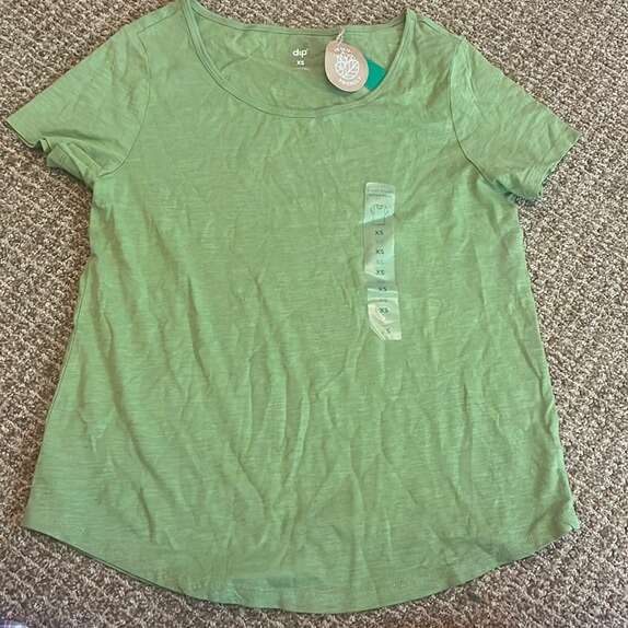 Womens Tee size XS