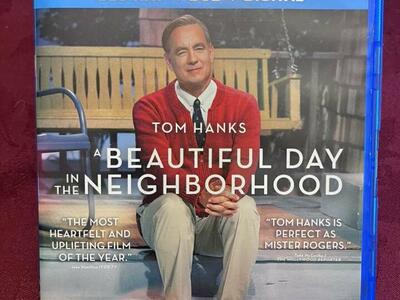 Tom Hanks A Beautiful Day In The Neighborhood
