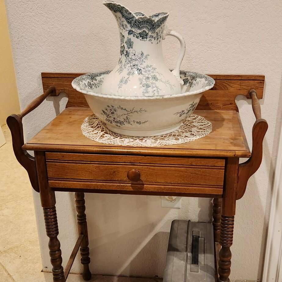Antique wash stand General