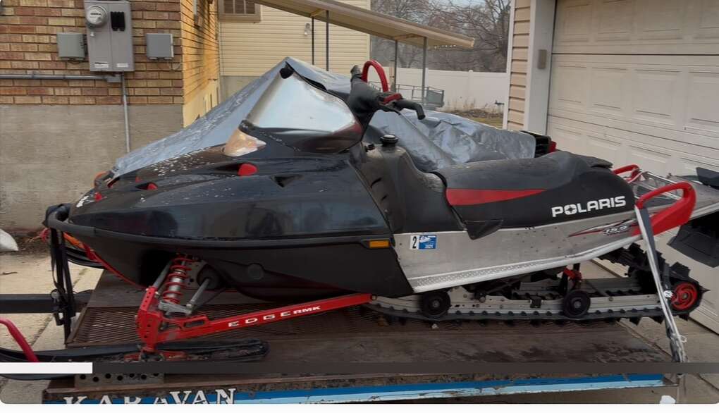 2003 Polaris Vertical Escape 800
