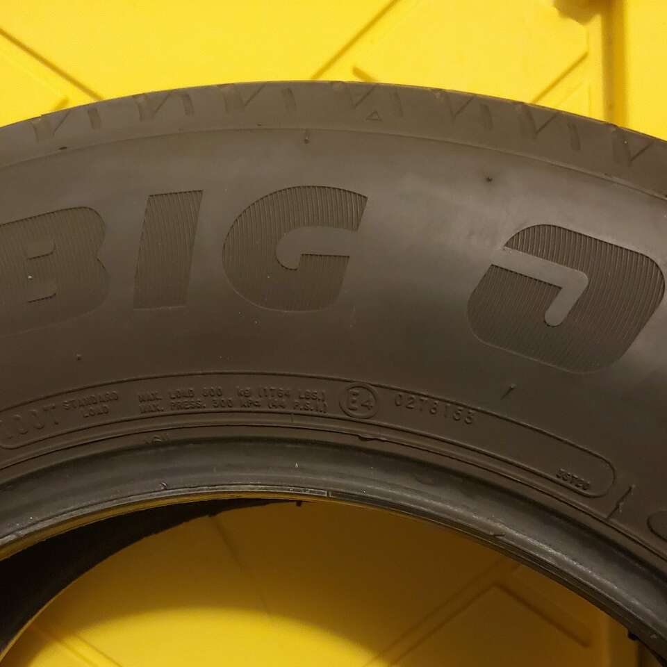 BARGAIN: Two Big O Legacy Tour plus 225 65R 16 Tir