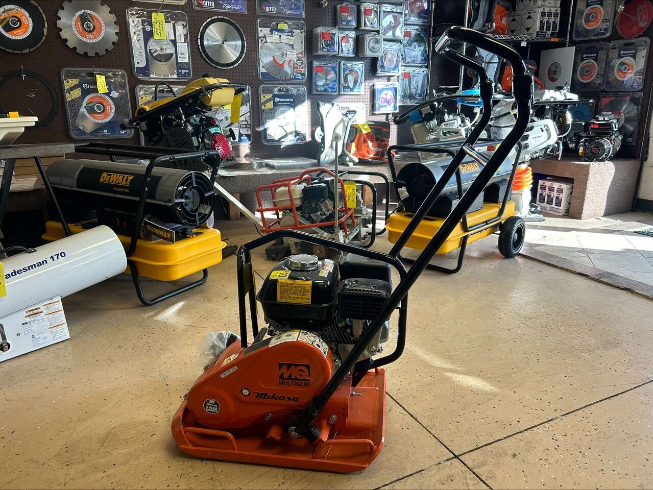 Multiquip plate compactor