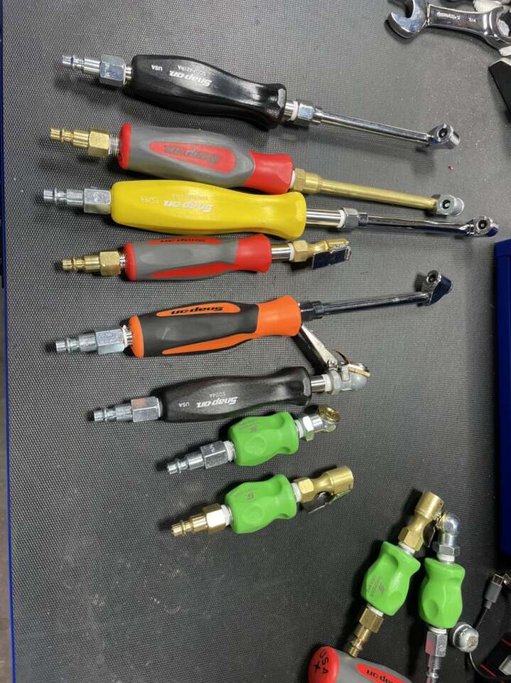 Air Chucks with Snap On Handles