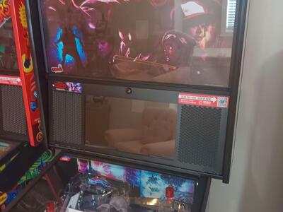 Stern Stranger Things Premium Pinball Machine