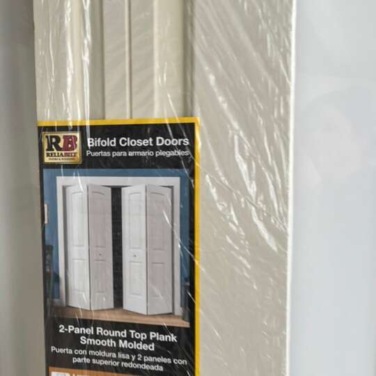 Riliabilt 24 Inch Bifold Closet Door