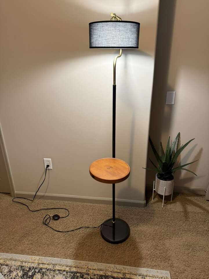 Modern Lamp WIth Wireless Charging Table