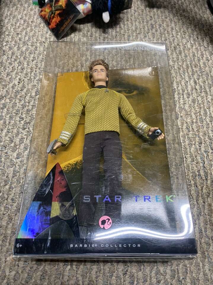 Barbie Pink Label Star Trek Kirk 2008