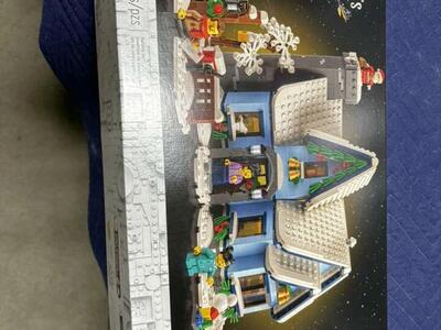 Lego Santa’s Visit 10293 NIB