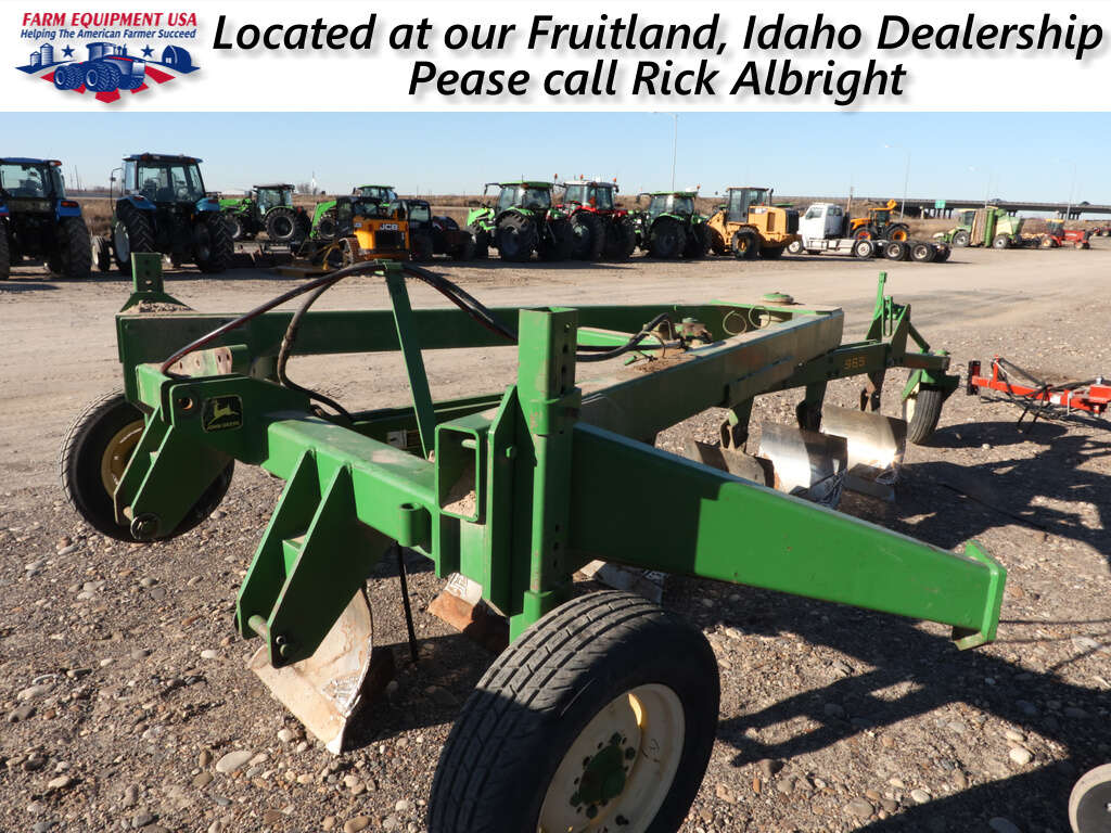 1993 John Deere 965 Plow (3929)