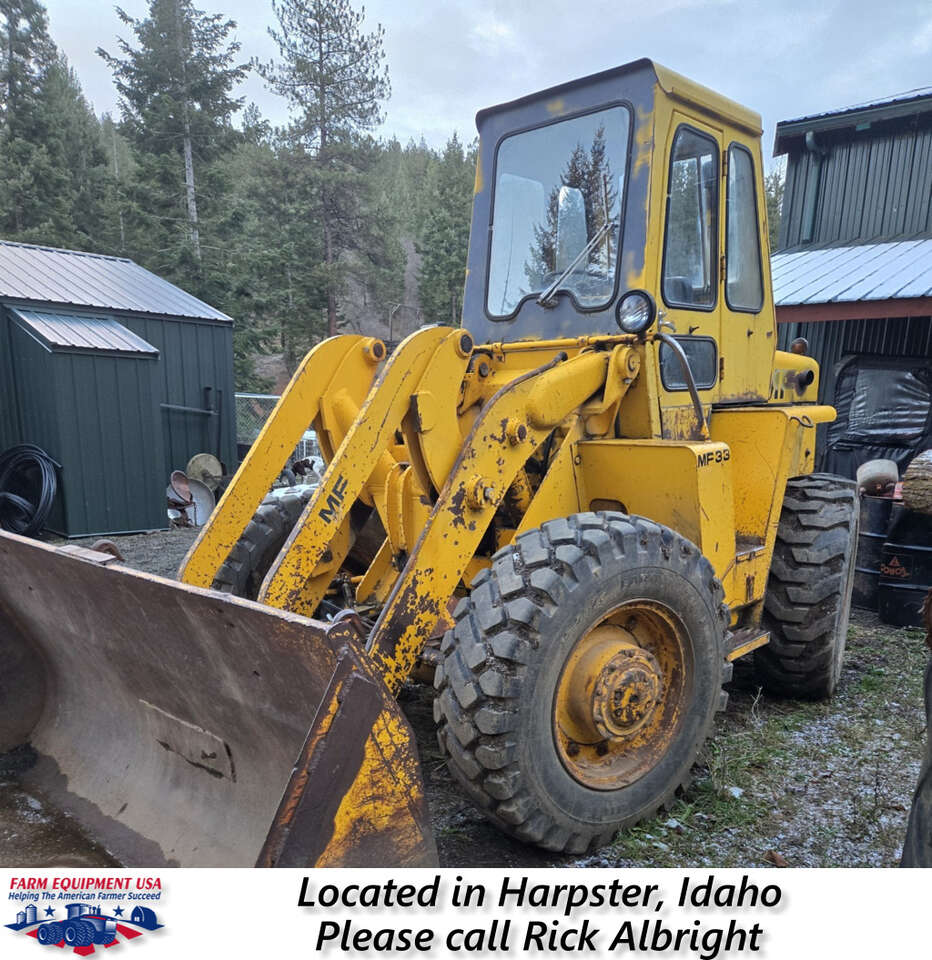 1974 Massey Ferguson MF33 Wheel Loader (3935)