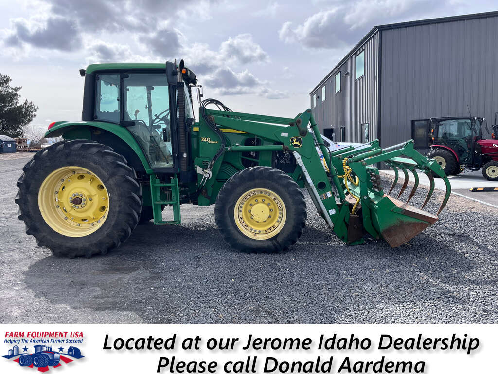 2008 John Deere 7330 Tractor(4011)