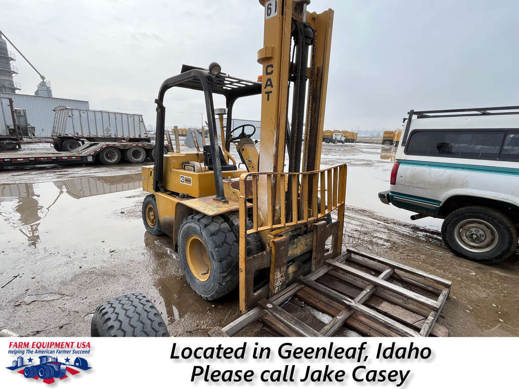 1985 Caterpillar V80D Forklift (4010)