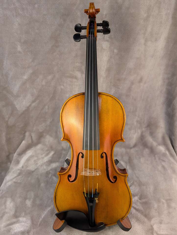 4/4 Very Nice Intermediate Guarneri 1744 Model