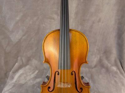 4/4 Very Nice Intermediate Guarneri 1744 Model