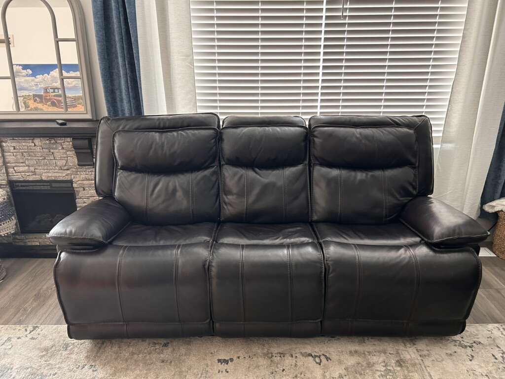 Power Reclining Leather Sofa & Love S… Furniture