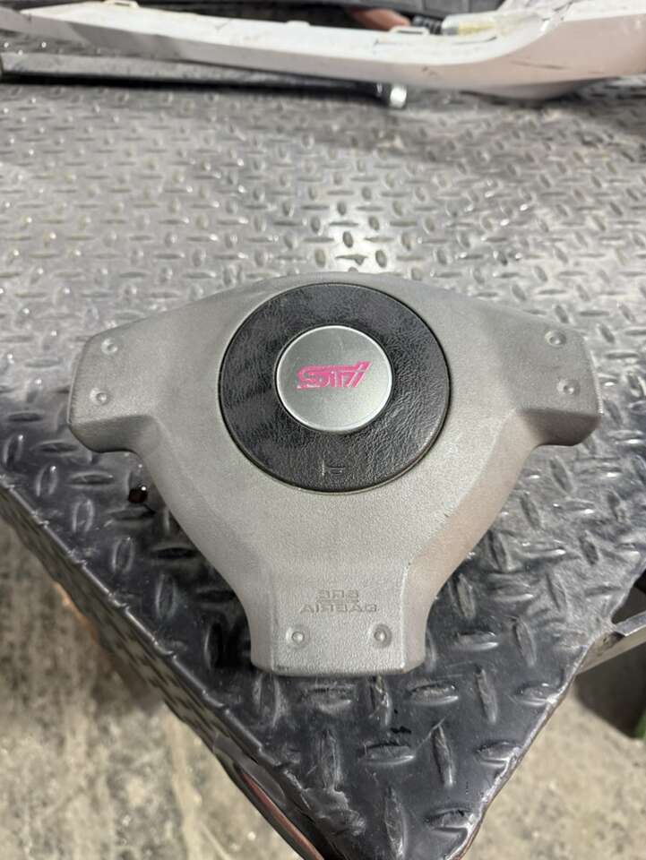 STI Airbag