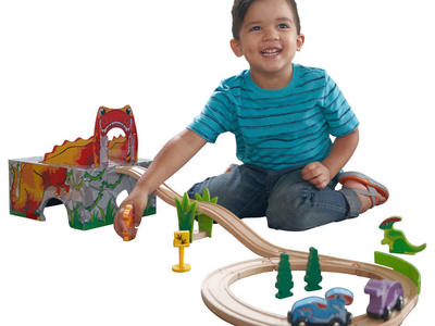 NEW! Kidkraft Adventure Train Tracks Dinosaur Set
