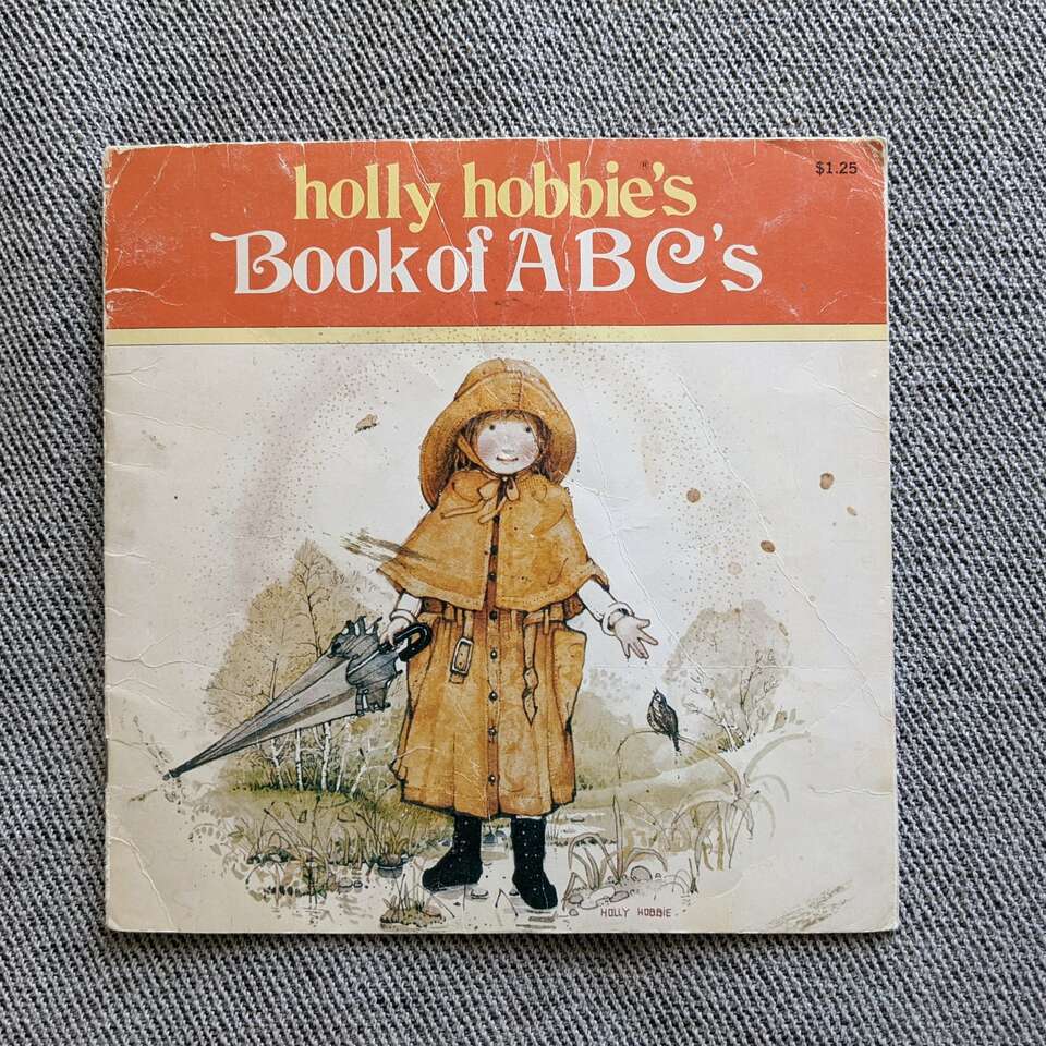 Vintage 1978 Holly Hobbie Book of ABCs