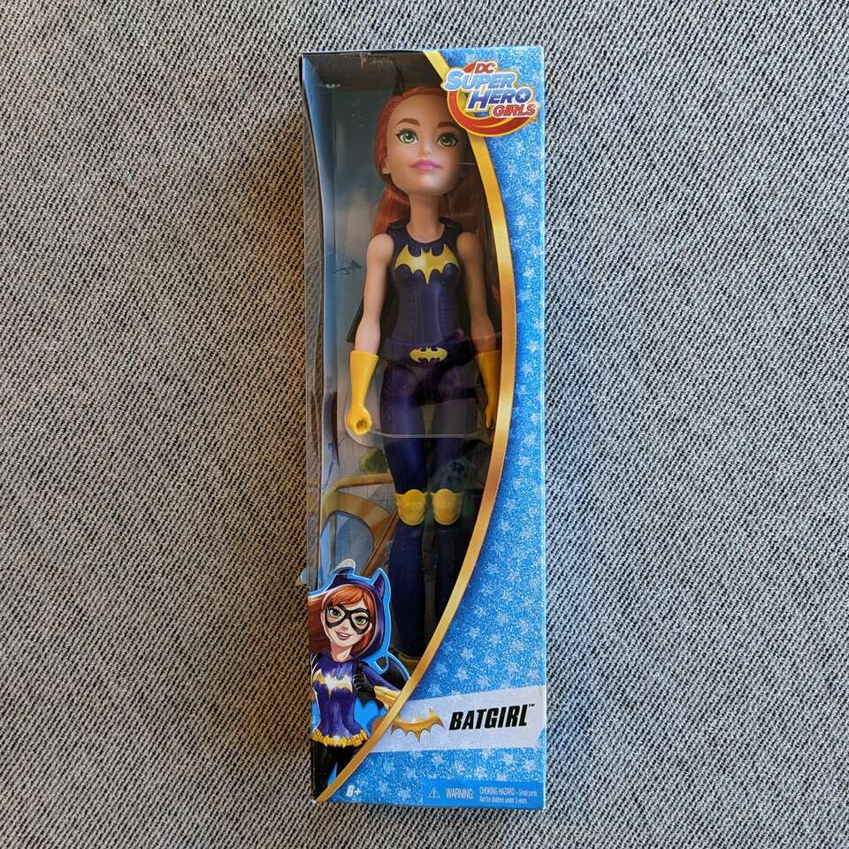 *NEW* Batgirl DC Super Hero Girls