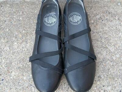 Black Mary Jane Type Shoes - Women's Size 9