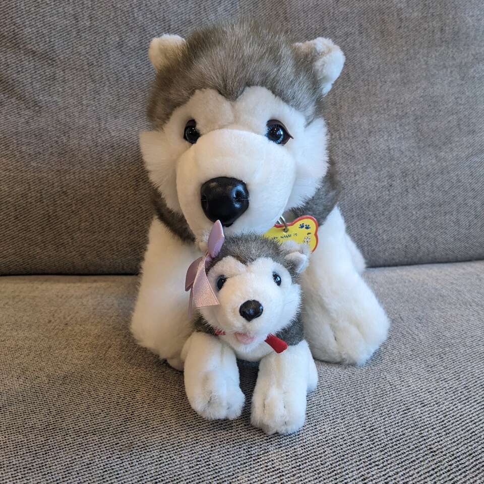 Retired Build A Bear 16'' Husky Mama & Puppy Plush