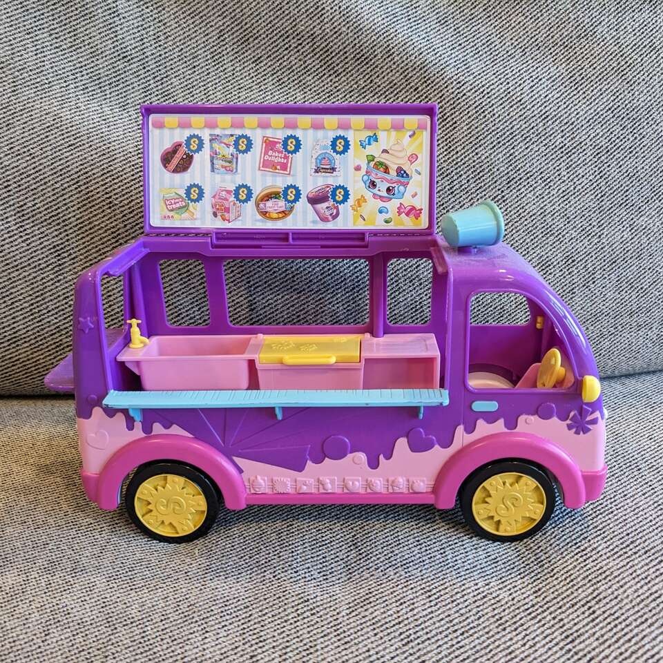 Shopkins Food Truck