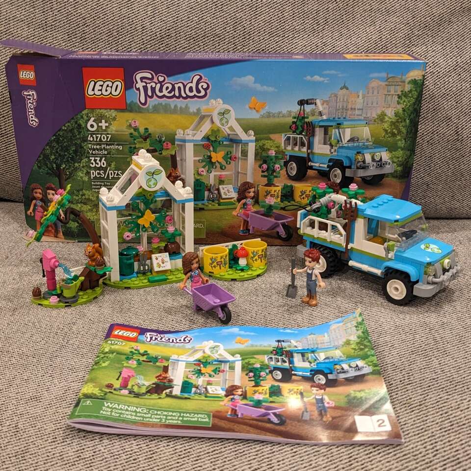 Lego Friends Tree-Planting Vehicle 41707