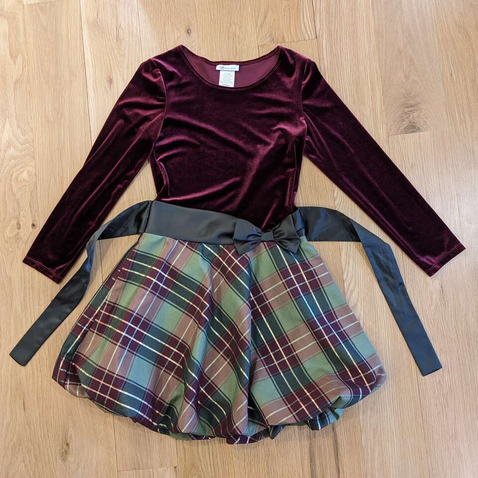 Beautiful Girls Dress Cozy for Winter - size 12