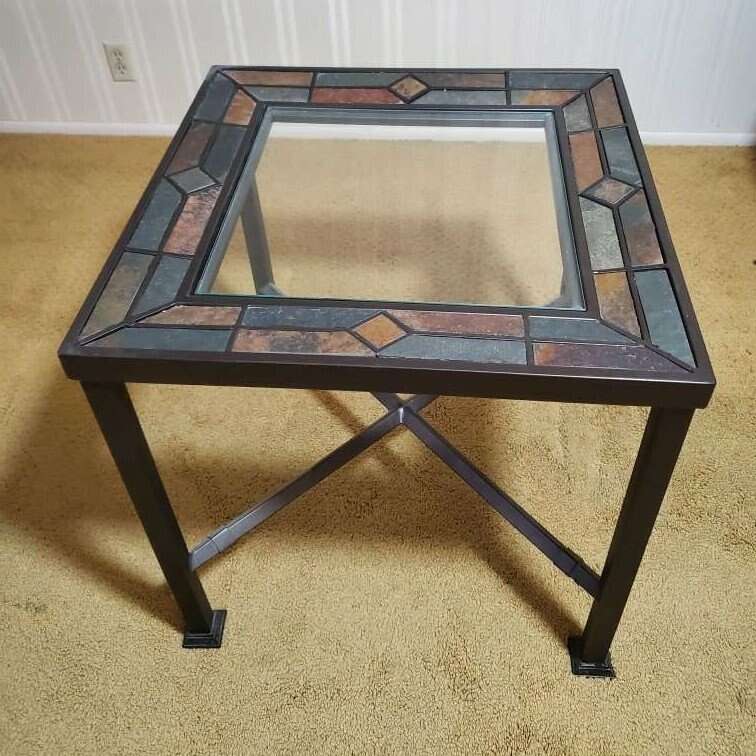 Coffee table with 2 end tables Furniture