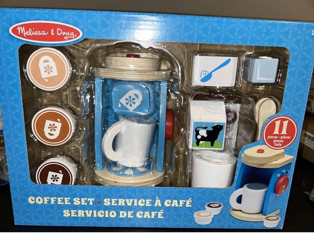 Melissa & Doug Brew & Serve Wooden Coffee Playset