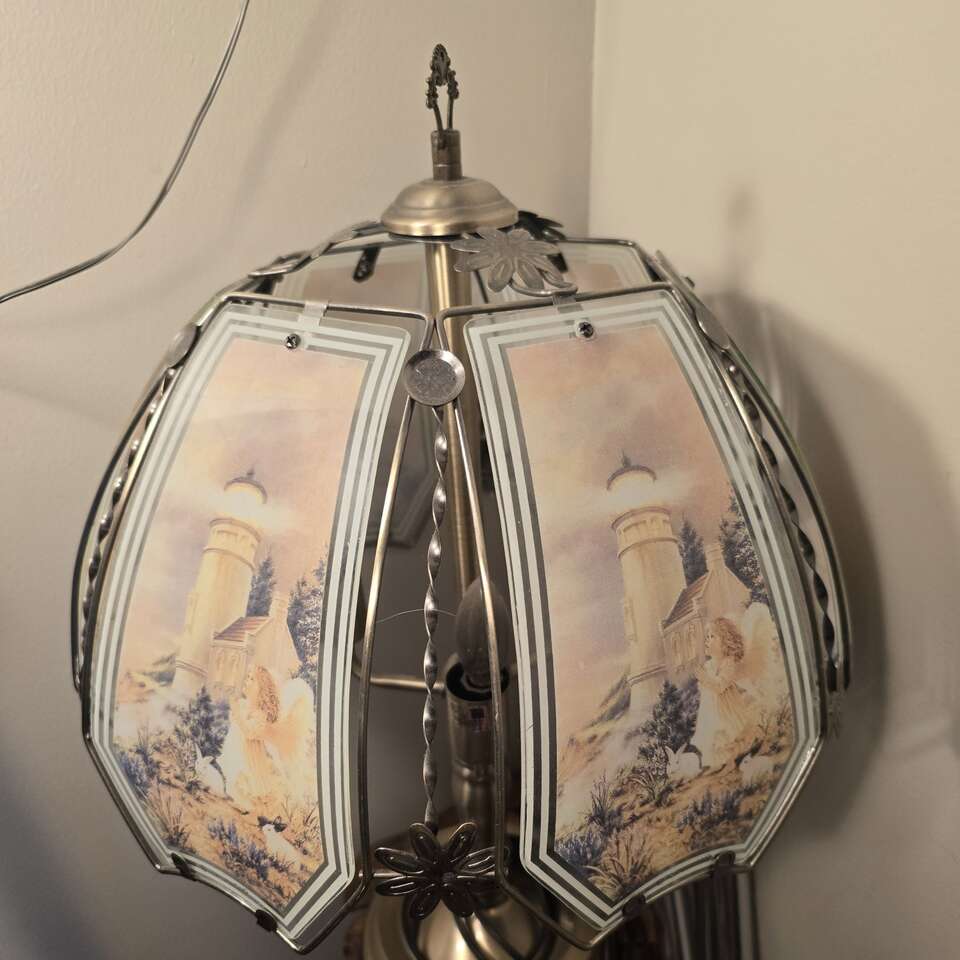 Angel With bunnies touch lamp