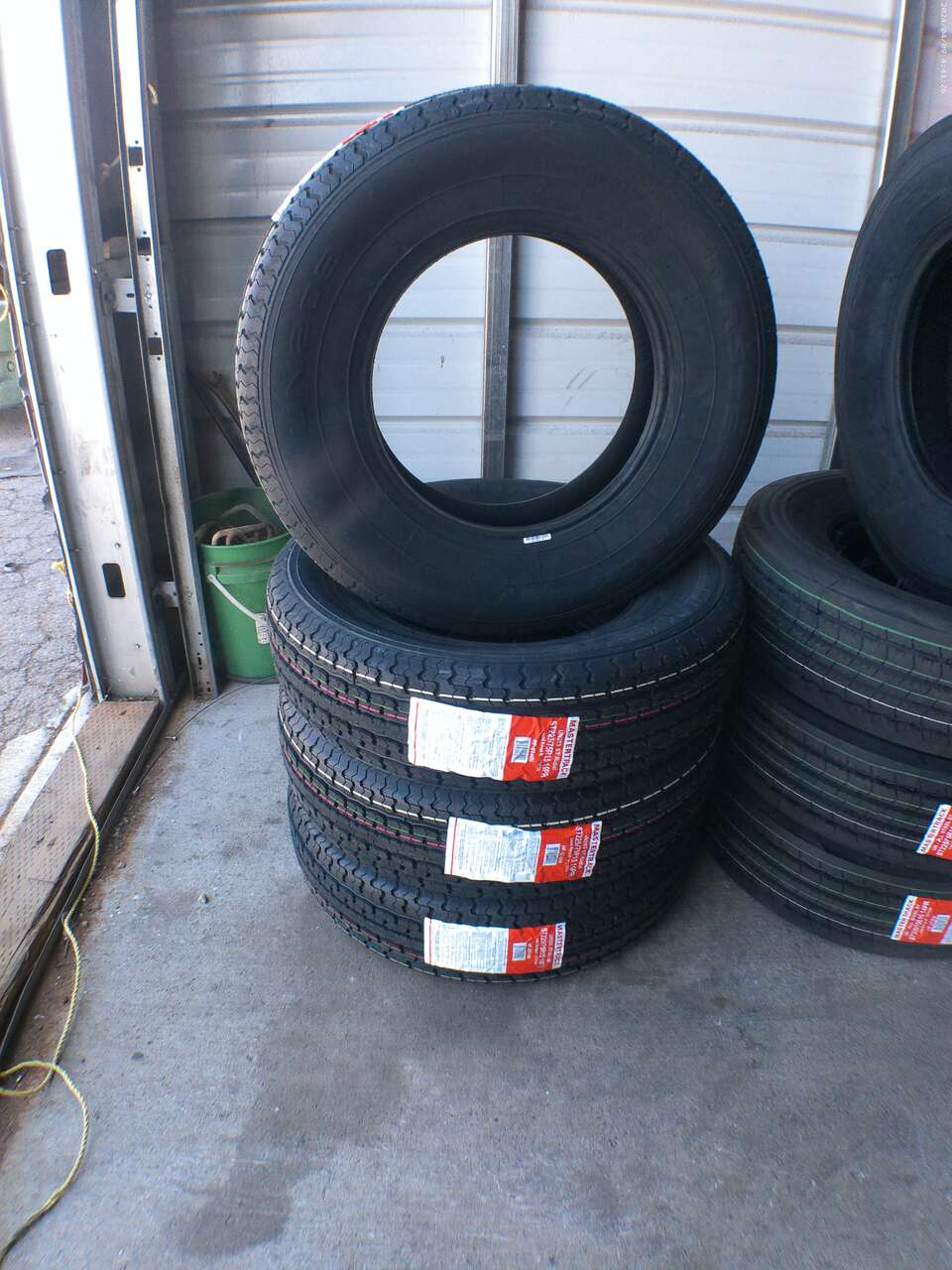 ST225/75R15 MASTERTRACK HF-ST44N LOAD RANGE E10PLY.
