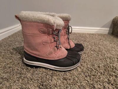 Snow Boots Size 2