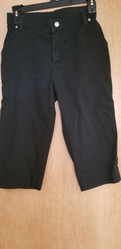 CAPRIS LEE BRAND SIZE 14