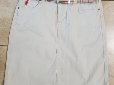 BRAND NEW MUDD BRAND SKIRT SIZE3