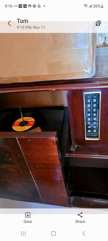 ANTIQUE RCA STEREO CABINET