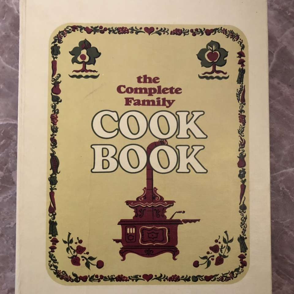 1969 The Complete Family Cookbook MCM 3-RingBinder