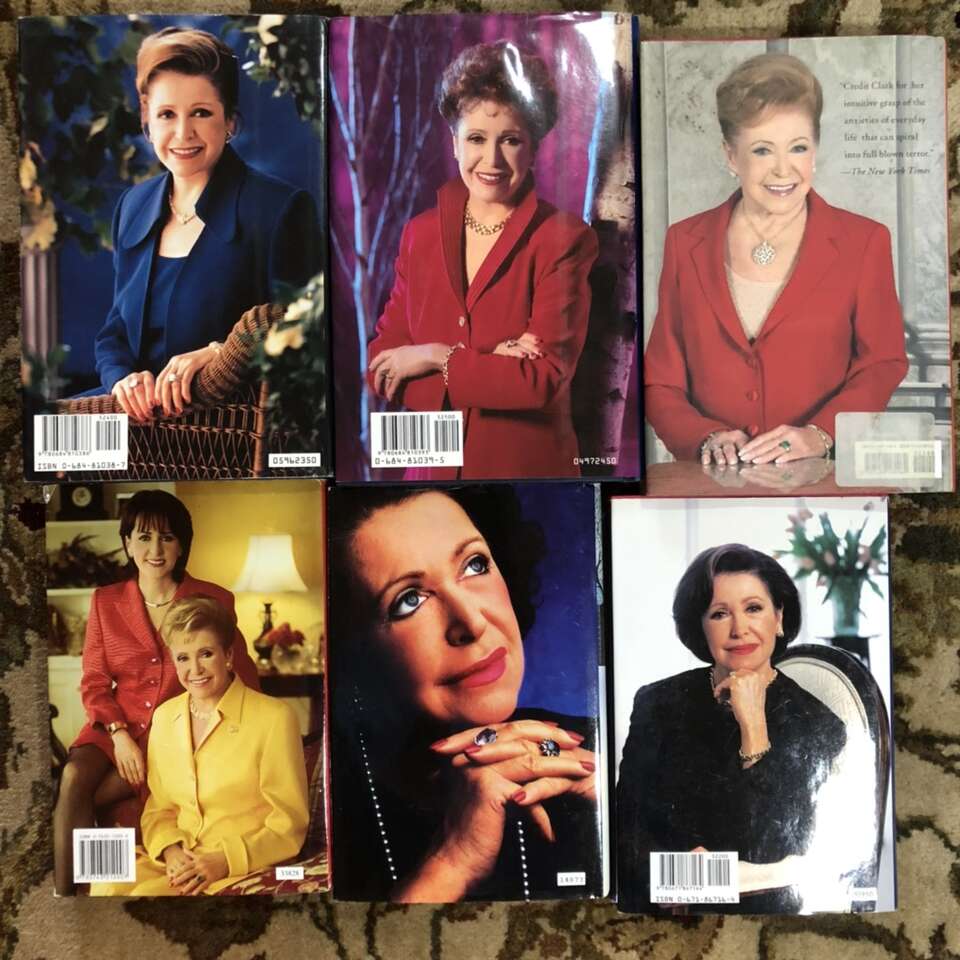 19 FIRST EDITIONS Mary Higgins Clark HB Novels