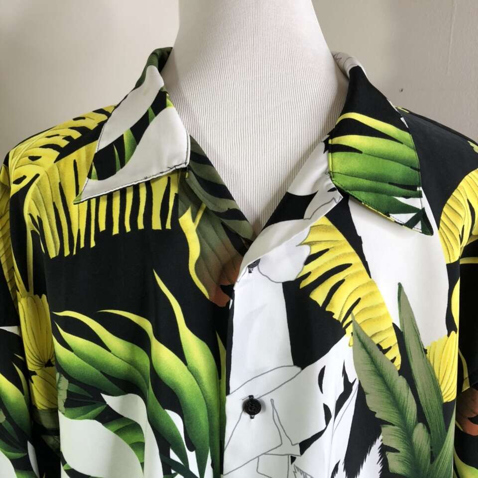 XXL Mens Hawaiian Shirt Casual Button-Down
