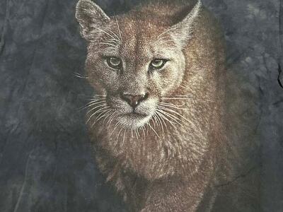 Cougar On Black Art T-Shirt Size Medium Goth Tee