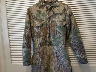Realtree Cabela women Insulated Jumpsuit Size Lg