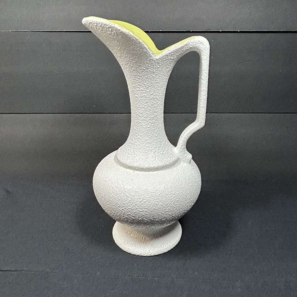 Haeger Classic PITCHER Textured Ivory & Green Uwer