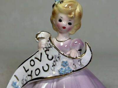 Josef Originals Lady w/I LOVE YOU Banner Violet