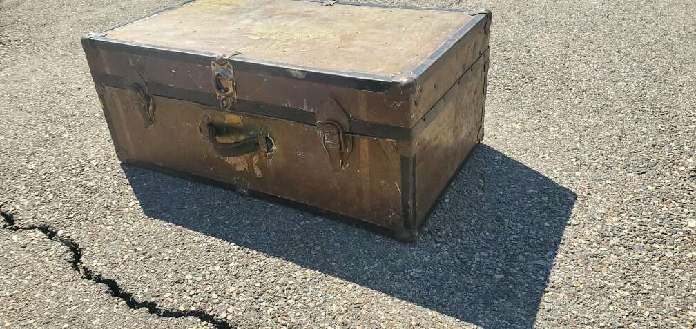 Neat old chest trunk