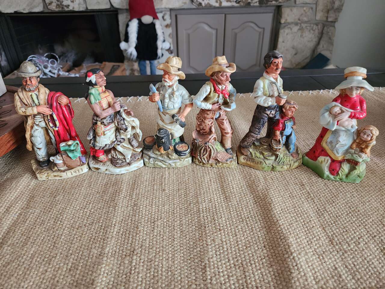 Old western antique ceramic set of 6 from 1977
