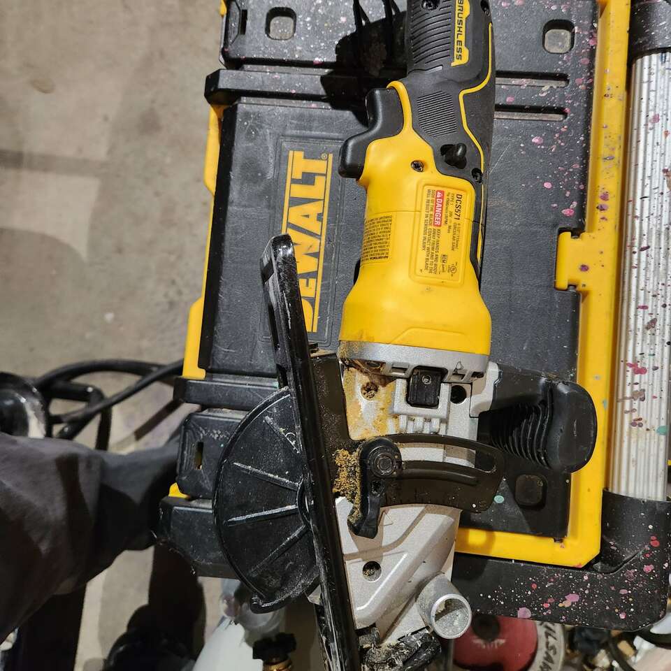 Dewalt 20v tools new like new industrial ksl