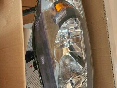 03-05 Honda Civic headlights