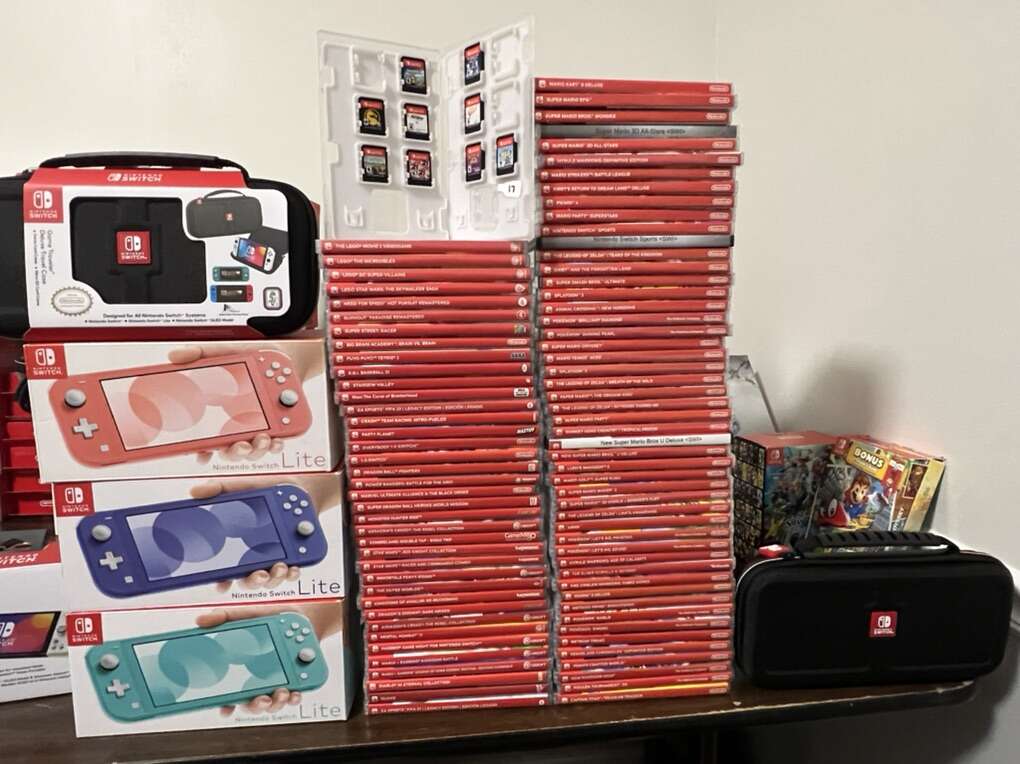 Nintendo Switch Lite New Unused + Extras Bundle