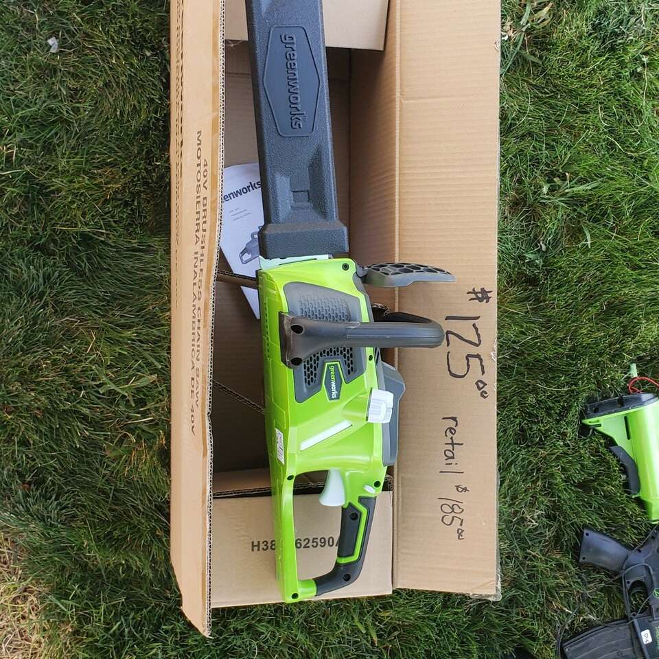 Greenworks 40v brushless chainsaw